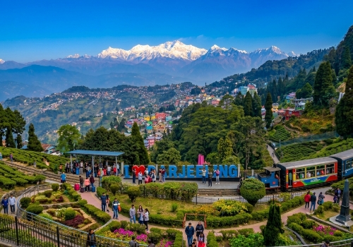 বাতাসিয়া লুপ batasia loop darjeeling