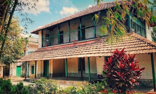 দেউলটি শরৎচন্দ্র চট্টোপাধ্যায়ের বাড়ি