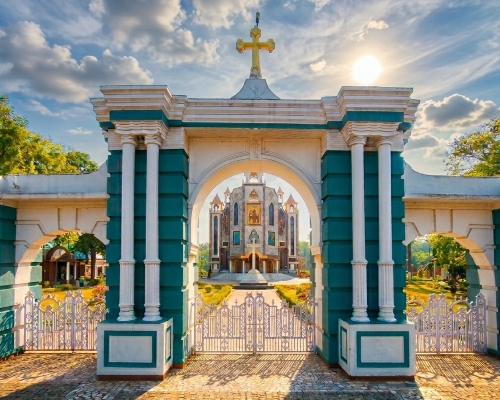 রায়গঞ্জ চার্চ (St. Joseph’s Cathedral)