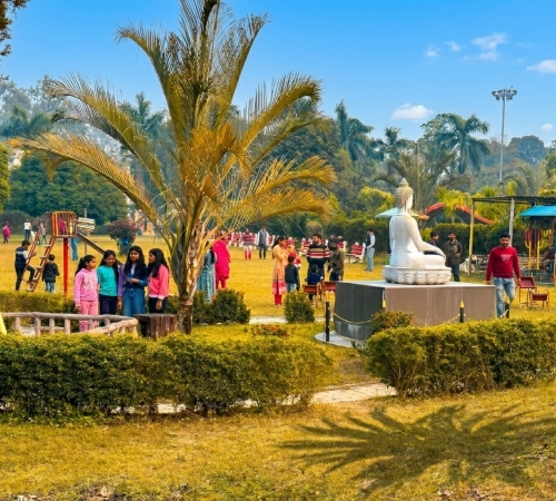 কর্ণজোড়া পার্ক ও মিউজিয়াম karnajora park and museum raiganj
