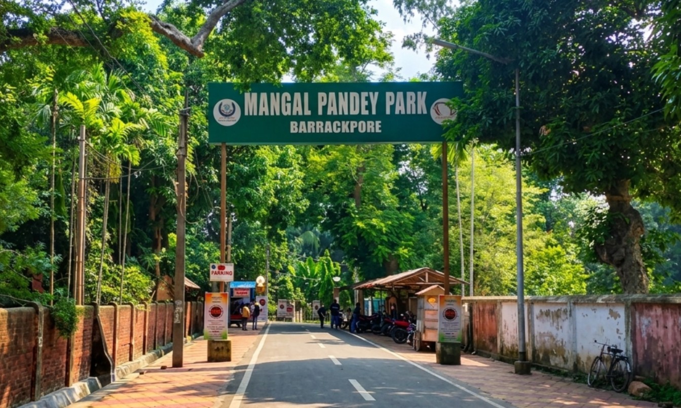 ব্যারাকপুর, Mangal Pandey, স্মৃতিসৌধ, 1857 revolt, গঙ্গা, peaceful garden, শহিদ, historic park, সবুজায়ন, tourist spot